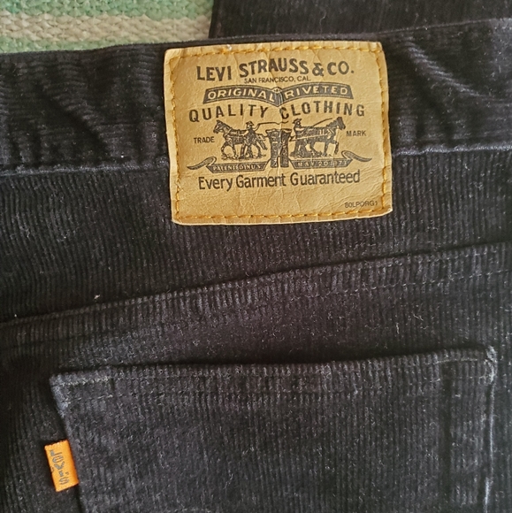 LEVI Black Corduroy Flair Pants - Picture 3 of 7